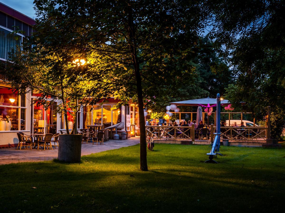 Hotel And Restaurant Van Saaze Kraggenburg エクステリア 写真